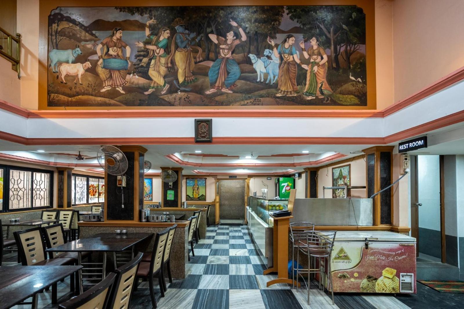Sree Bharani Hotels Tirunelveli Esterno foto