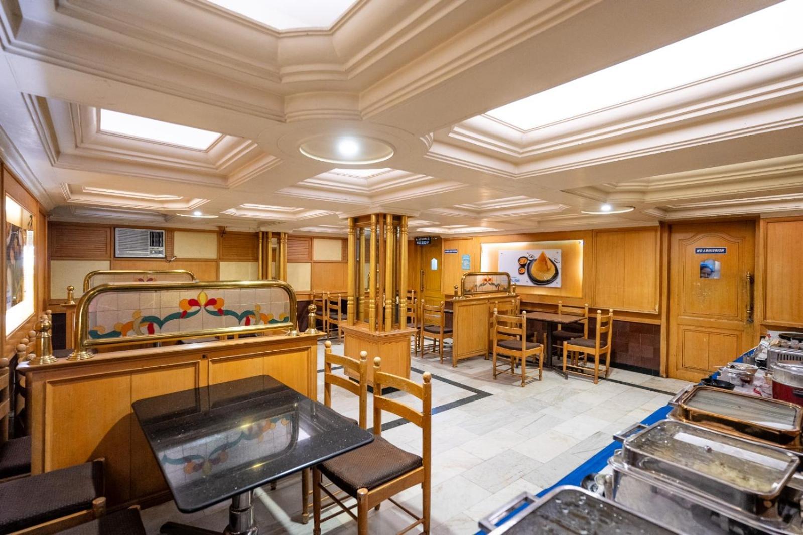 Sree Bharani Hotels Tirunelveli Esterno foto