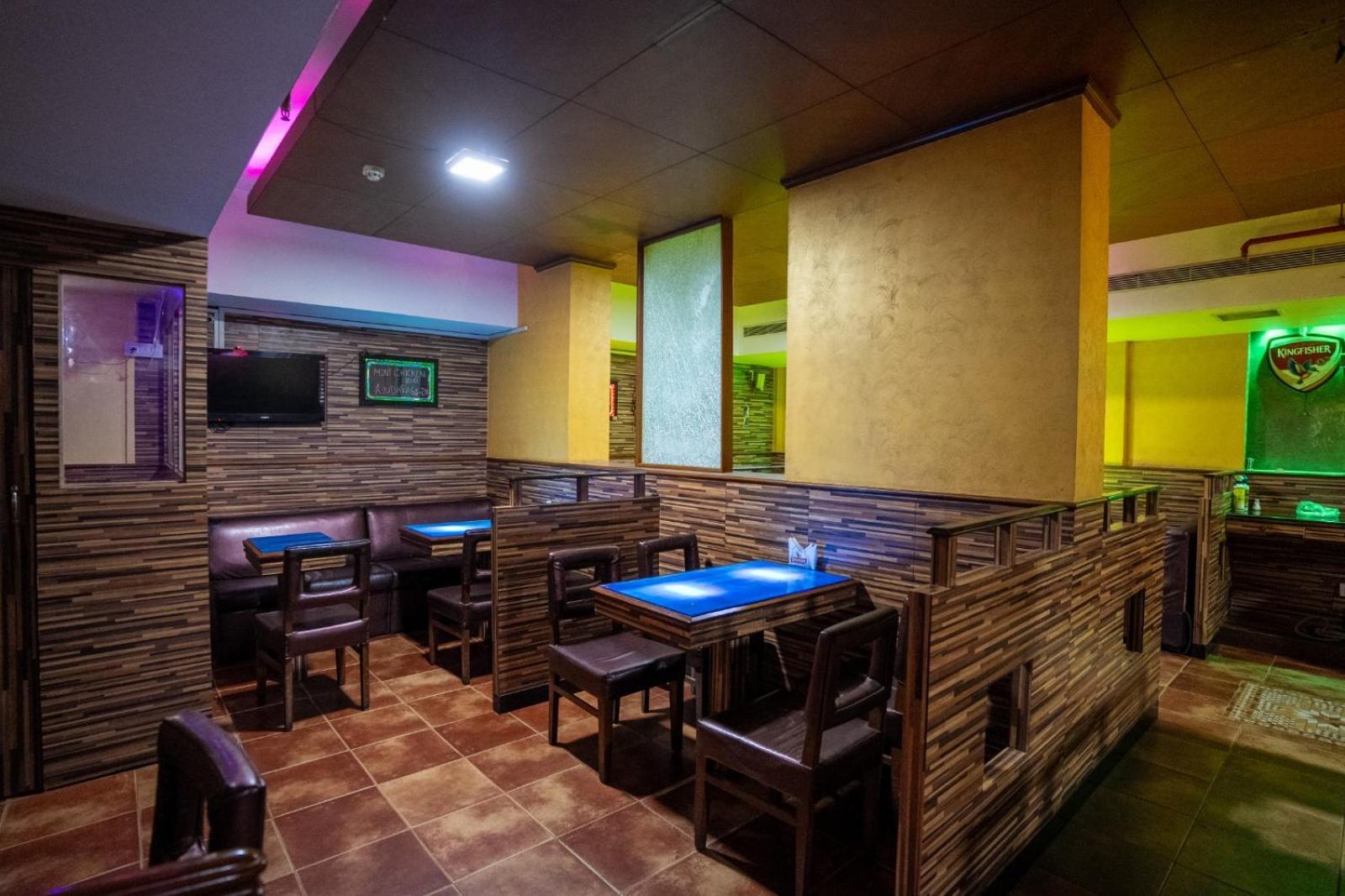 Sree Bharani Hotels Tirunelveli Esterno foto