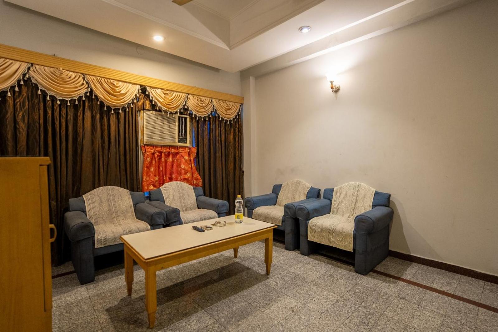 Sree Bharani Hotels Tirunelveli Esterno foto